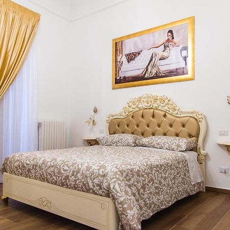 Palazzo Le Travi Ξενοδοχείο Μπάρι Εξωτερικό φωτογραφία