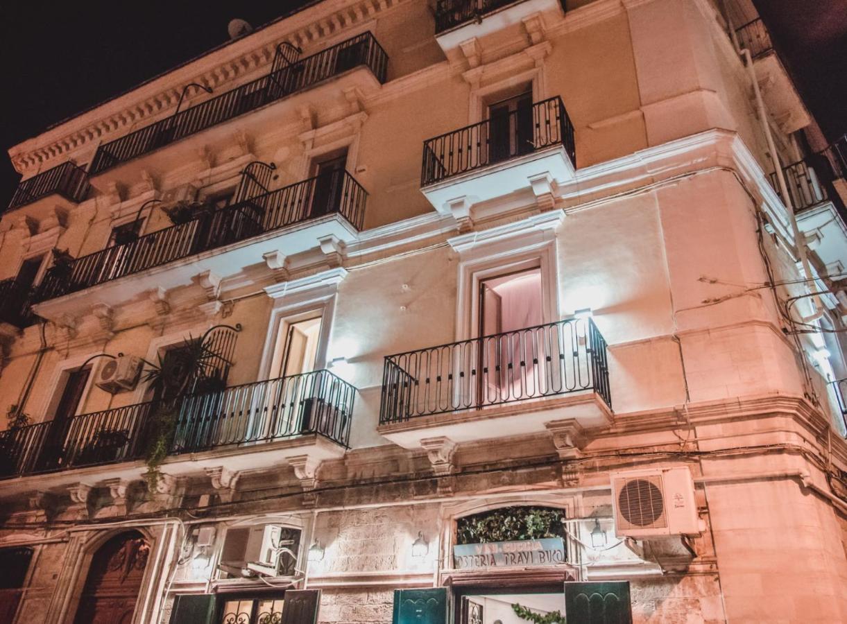Palazzo Le Travi Ξενοδοχείο Μπάρι Εξωτερικό φωτογραφία