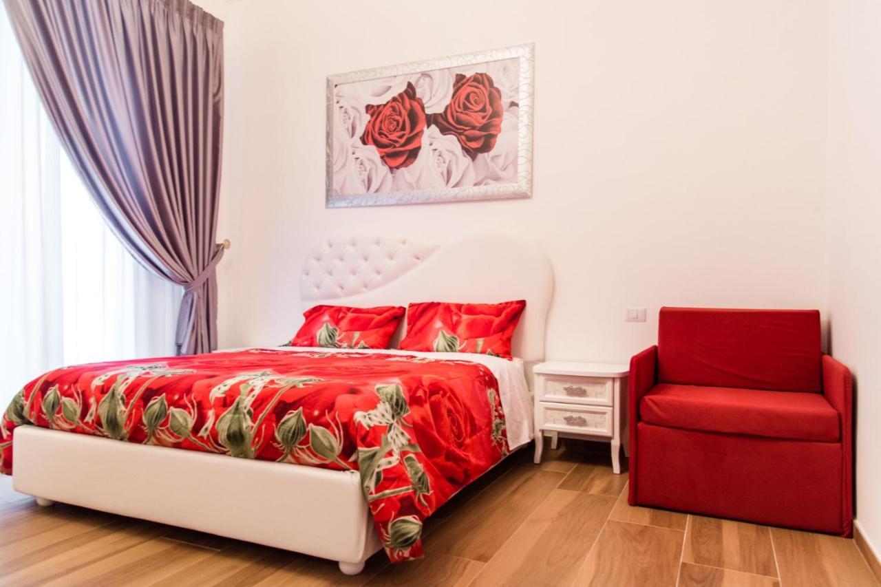 Palazzo Le Travi Ξενοδοχείο Μπάρι Εξωτερικό φωτογραφία